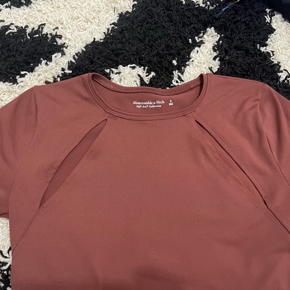 Like New Women’s Small Abercrombie & Fitch Seamless Ribbed Cutout Bodysuit - Picture 6 of 12